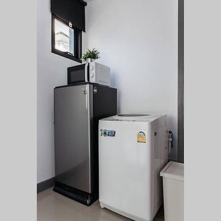 P4 Silom Large 2Beds Full Kitchen Wifi 4-6Pax Διαμέρισμα Μπανγκόκ Εξωτερικό φωτογραφία