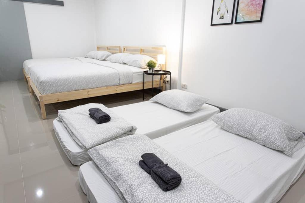 P4 Silom Large 2Beds Full Kitchen Wifi 4-6Pax Διαμέρισμα Μπανγκόκ Εξωτερικό φωτογραφία